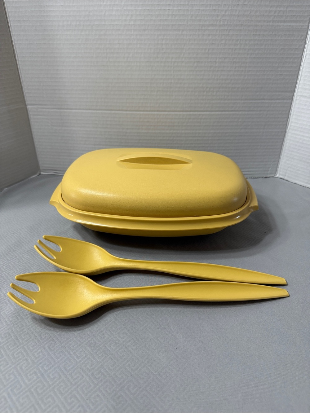 Vintage Tupperware Harvest Gold Vegetable Rice Steamer Oval Shape Serving Spoons